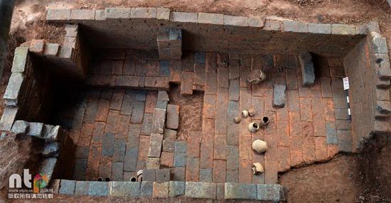 湖南郴州发现南朝晚期壁画墓