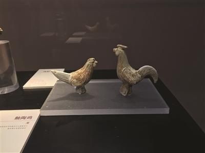 唐代鸡俑刚出土就赶上鸡年展